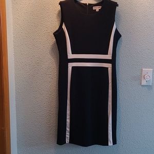 Navy & white sleeveless Shelby & Palmer midi